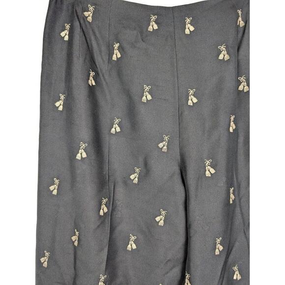 Talbots Pure Silk Size 8 Black Capri Ankle Pants Tassel Design Embroidery - Picture 2 of 8